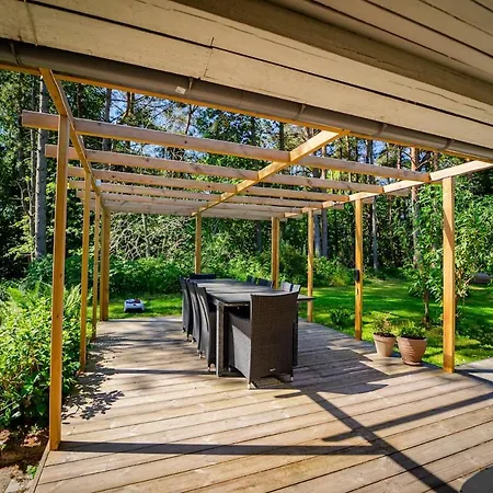House Close To Nature *